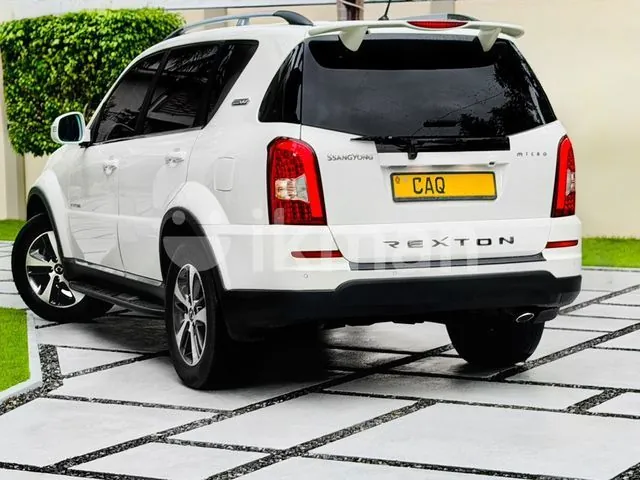 KG Mobility Rexton 2016 photo 2