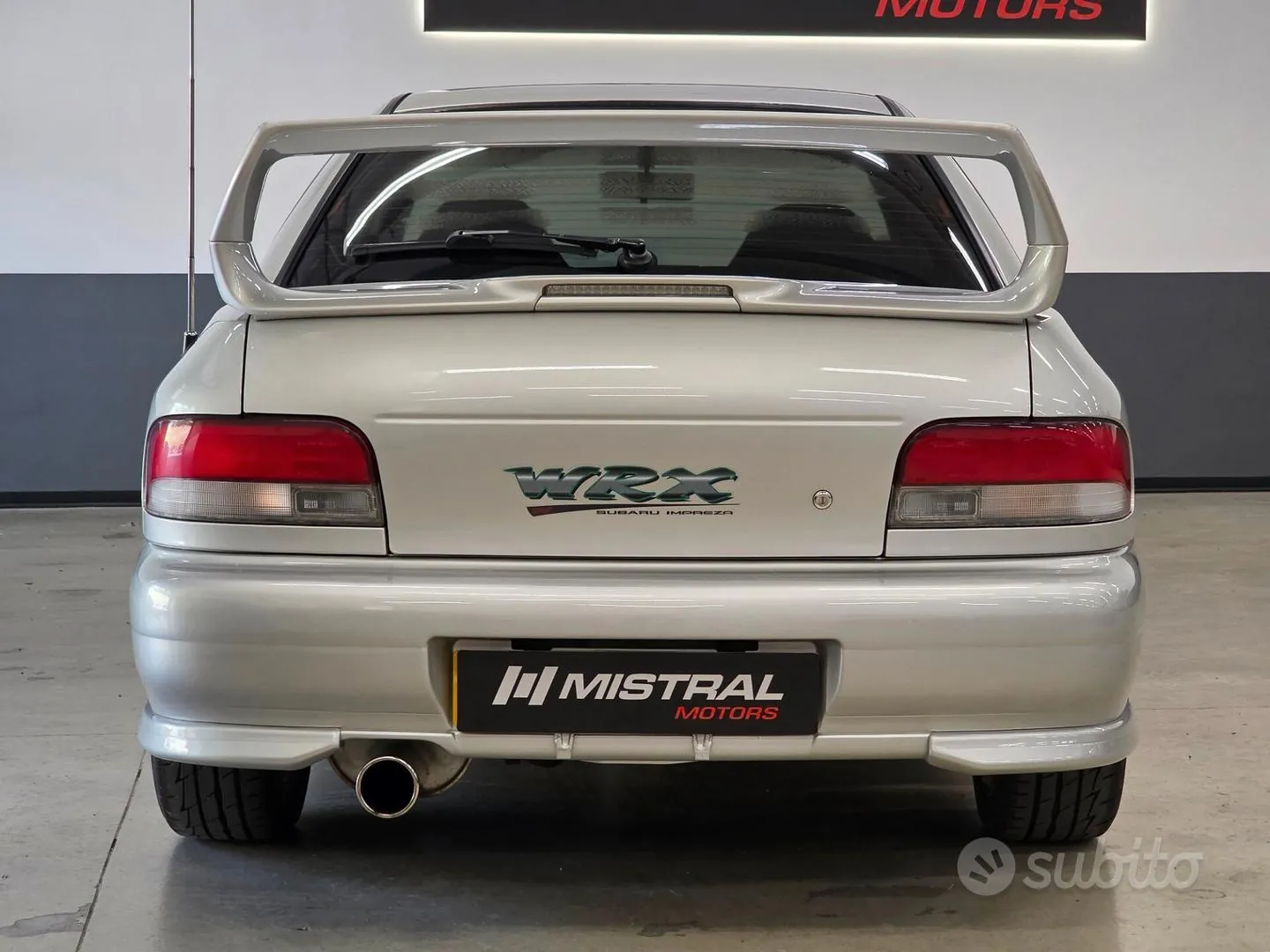 Subaru Impreza 1999 photo 4