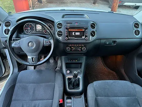 Volkswagen Tiguan 2012 photo 4