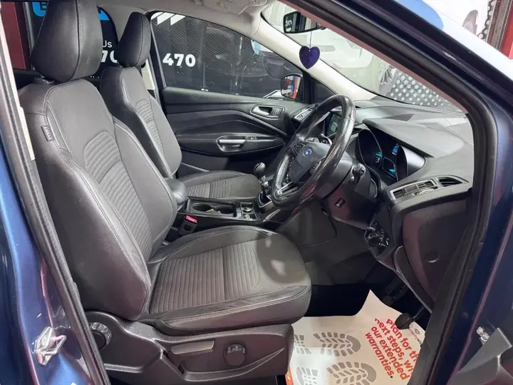 Ford Kuga 2019 photo 2