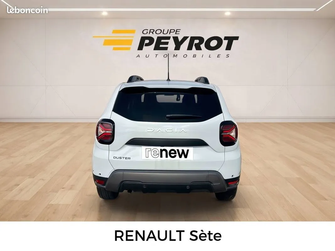 Dacia Duster 2024 photo 4
