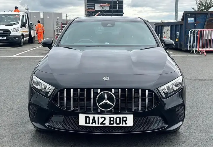 Mercedes-Benz A-Class 2018 photo 2