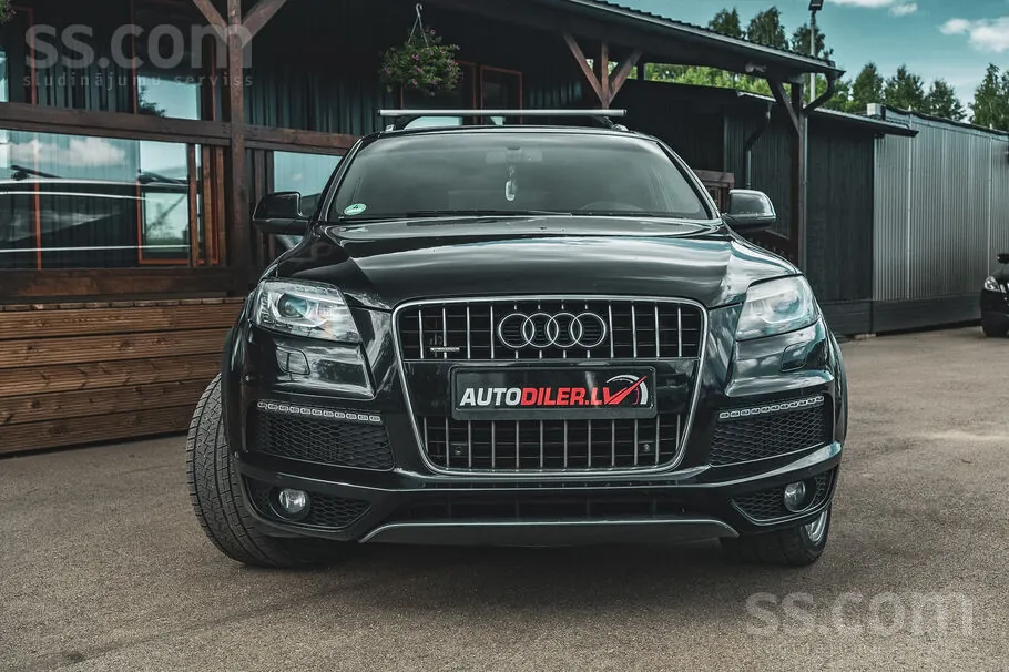Audi Q7 2011 photo 3