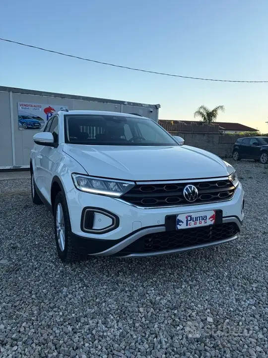 Volkswagen T-Roc 2023 photo 5