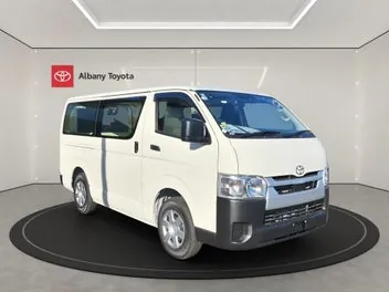Toyota Hiace 2026 photo 2