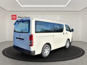 Toyota Hiace 2026 photo 4