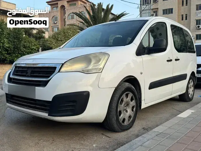 Peugeot Partner 2018 photo 3