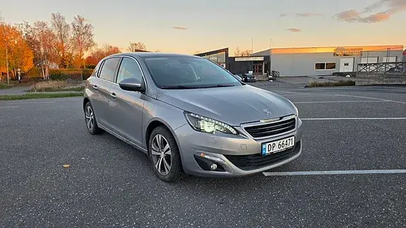 Peugeot 308 2015 photo 3
