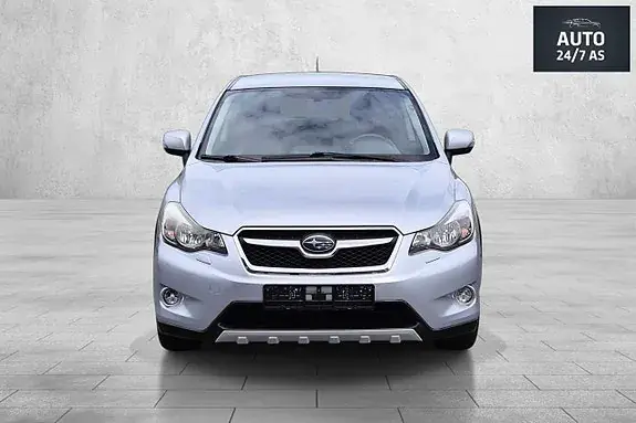 Subaru Xv 2014 photo 4