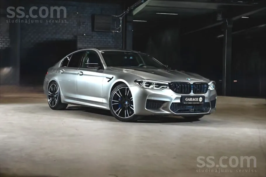 BMW M5