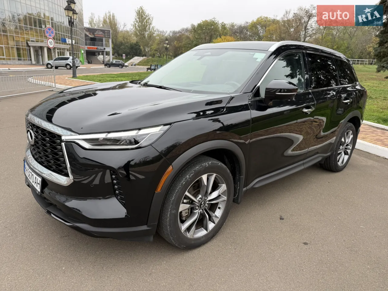 Infiniti Qx60 2024 photo 3