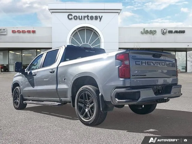 Chevrolet Silverado 1500 2023 photo 4