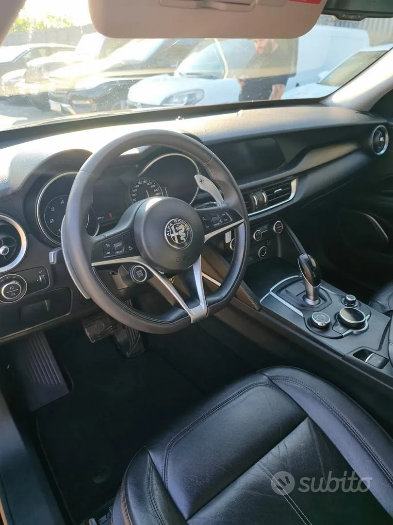 Alfa Romeo Stelvio 2018 photo 5