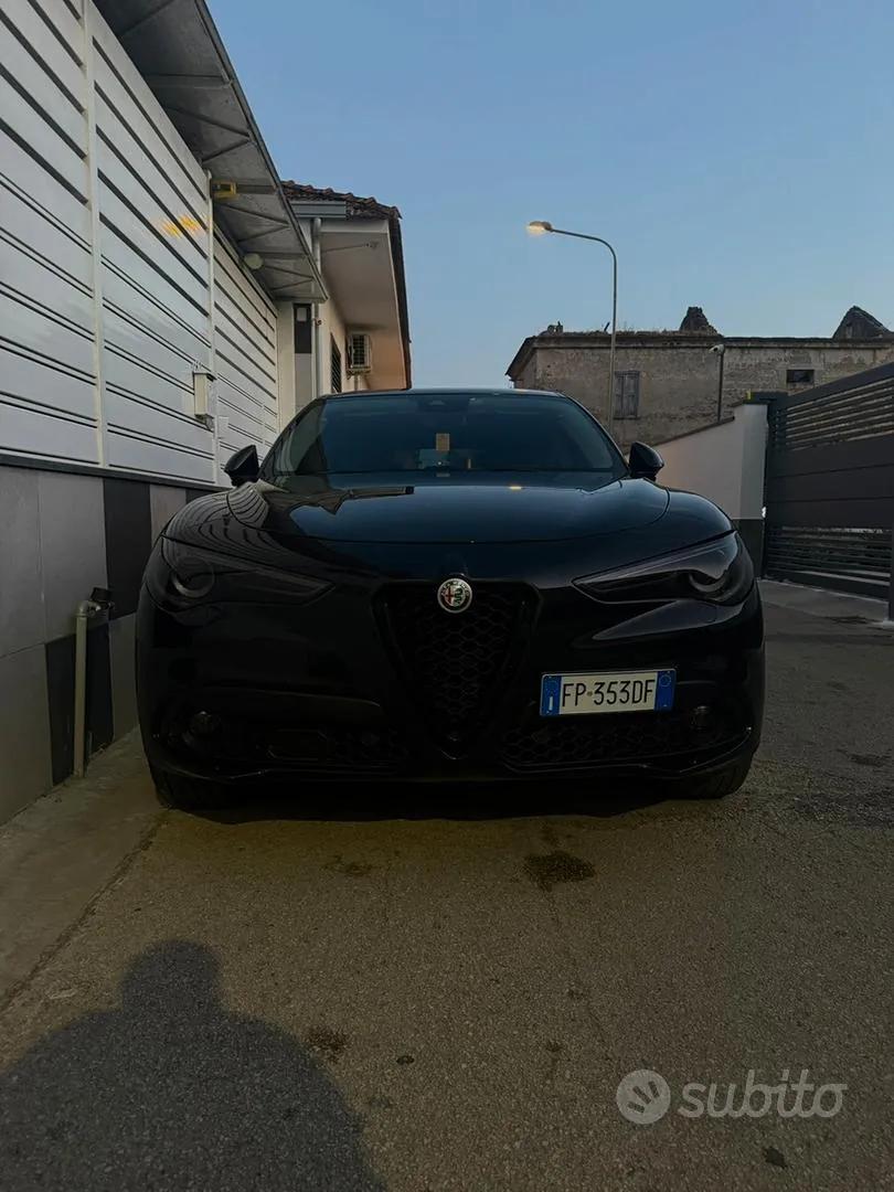 Alfa Romeo Stelvio 2018 photo 3