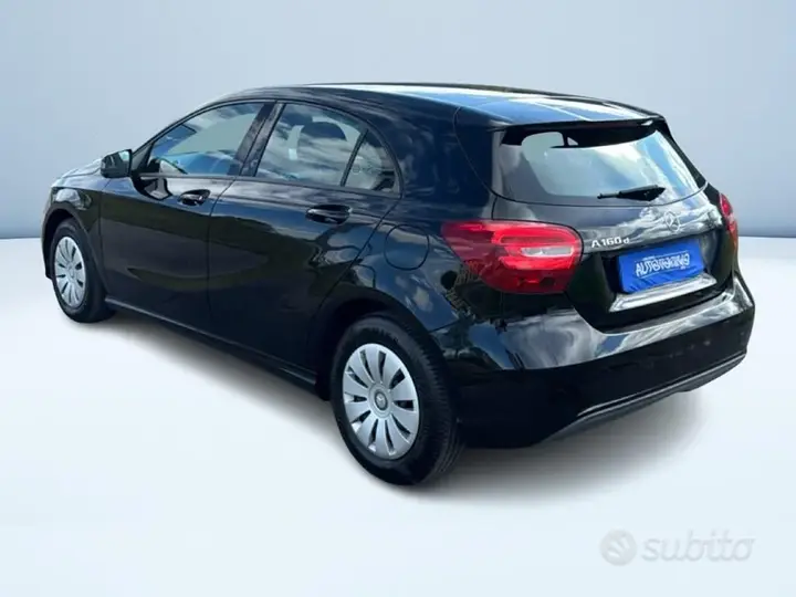 Mercedes-Benz A 2016 photo 5