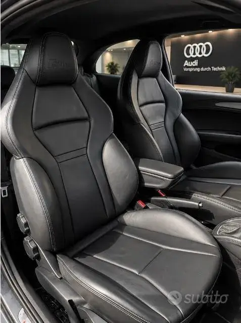 Audi A1 2011 photo 2