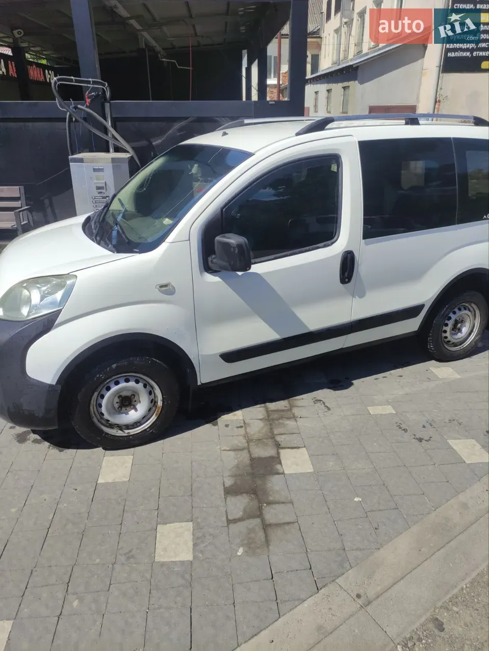Citroen Nemo 2009 photo 2