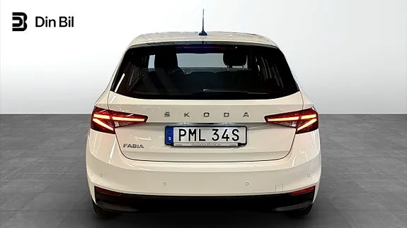 Skoda Fabia 2023 photo 5