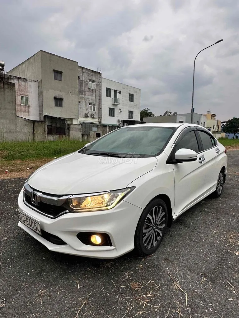 Honda City 2018 photo 2