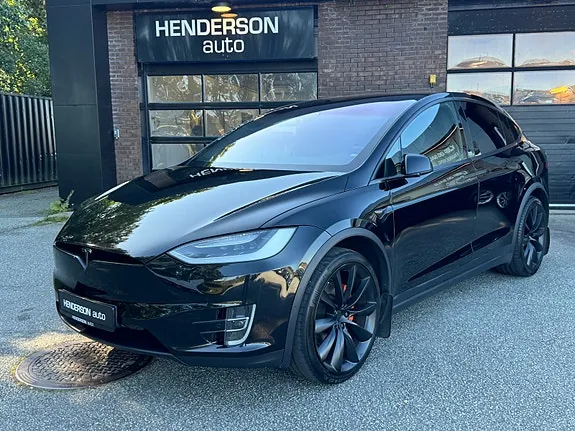 Tesla Model X 2019 photo 2