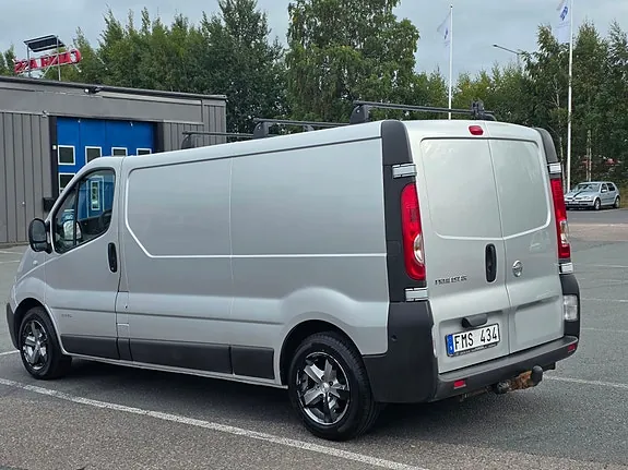 Nissan Primastar 2007 photo 4