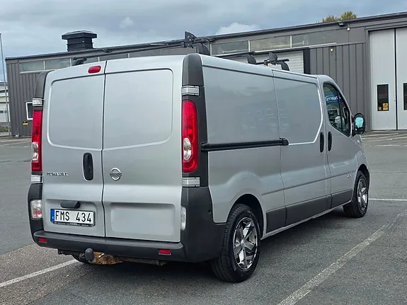 Nissan Primastar 2007 photo 5