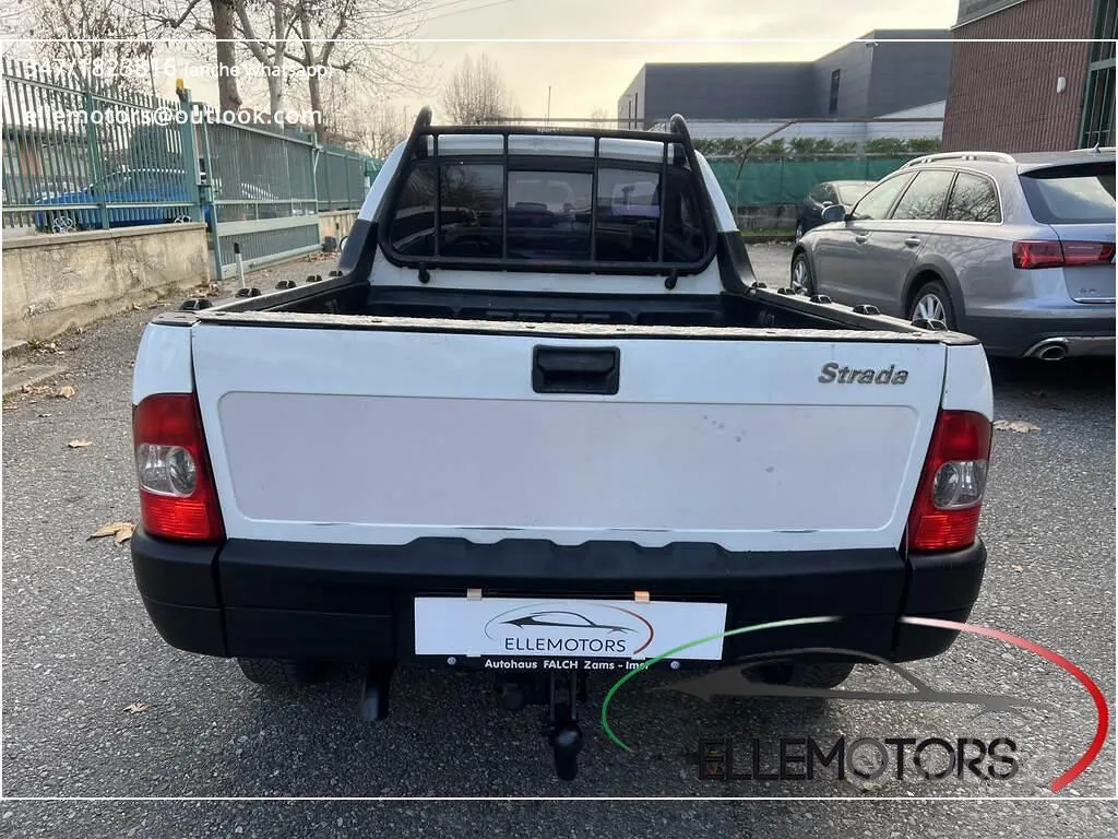 Fiat Strada 2004 photo 5
