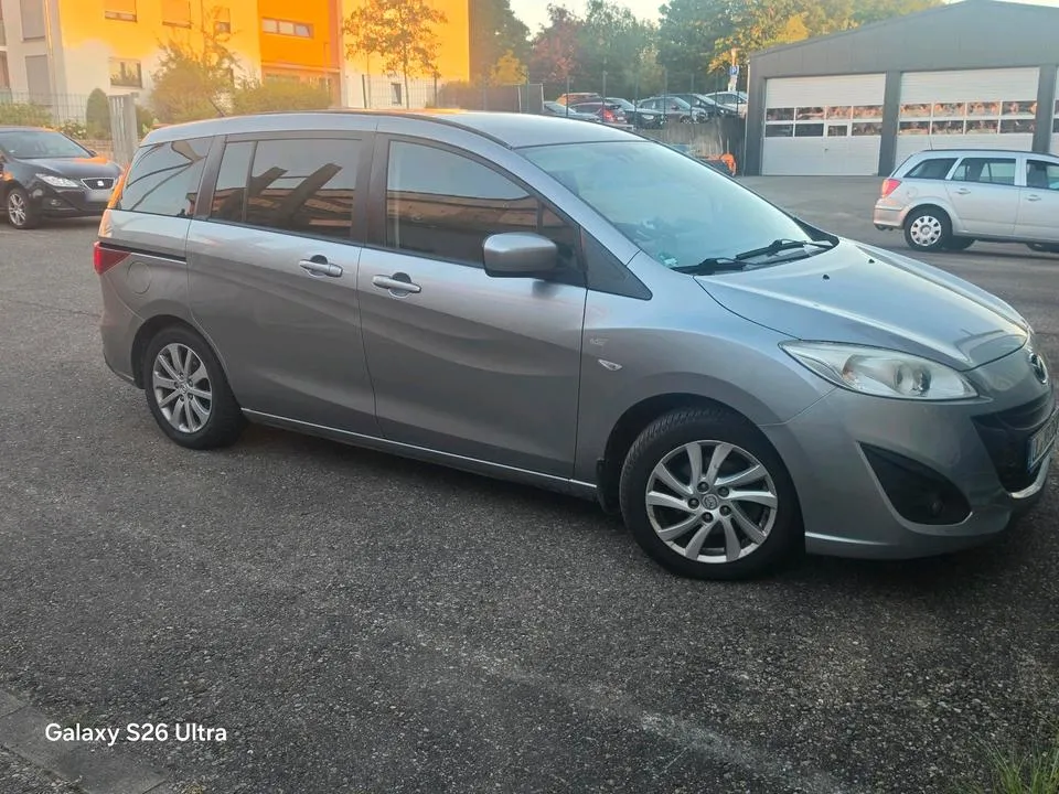 Mazda Mazda 5