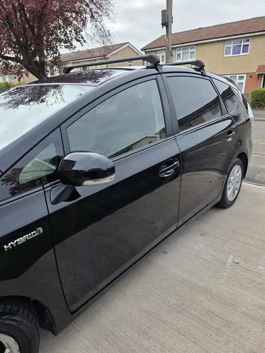 Toyota Prius 2013 photo 2
