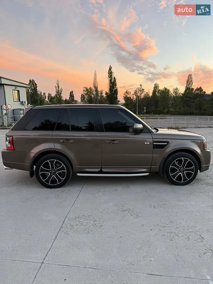 Land Rover Range Rover Sport 2013 photo 5