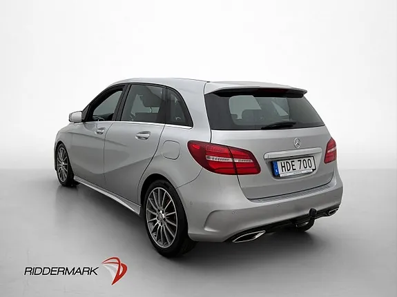 Mercedes-Benz B180 2015 photo 4