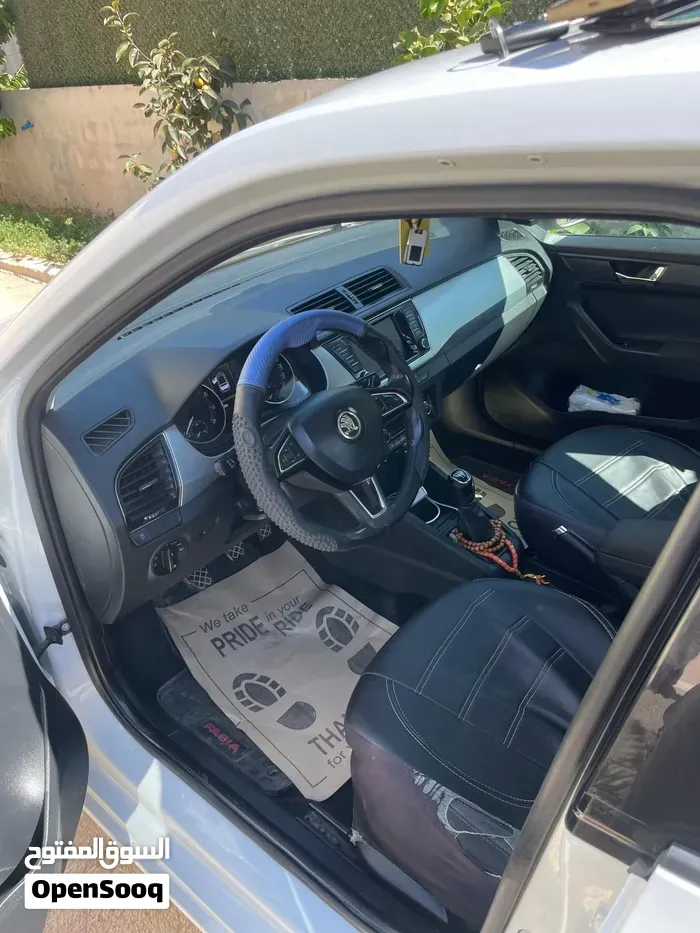 Skoda Fabia 2018 photo 2