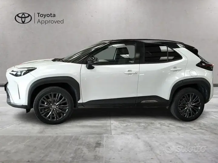Toyota Yaris Cross 2022 photo 3