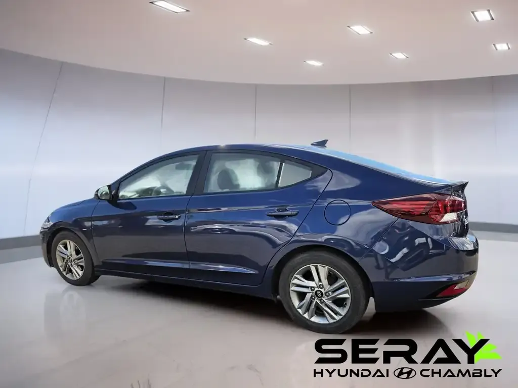 Hyundai Elantra 2019 photo 3