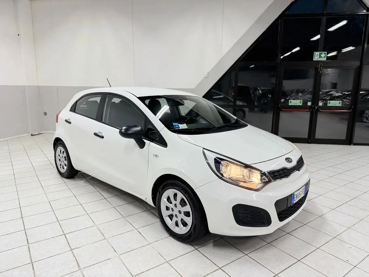 Kia Rio 2012 photo 3