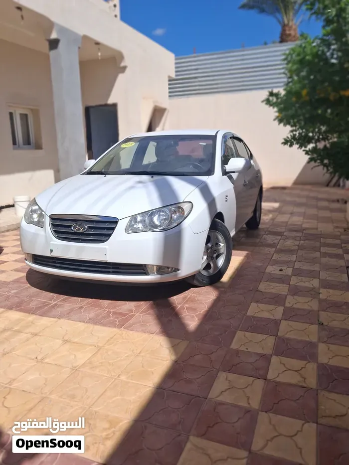 Hyundai Avante 2007 photo 2