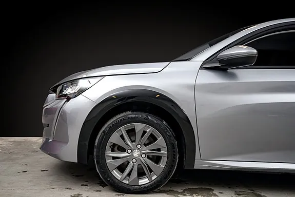 Peugeot 208 2021 photo 4
