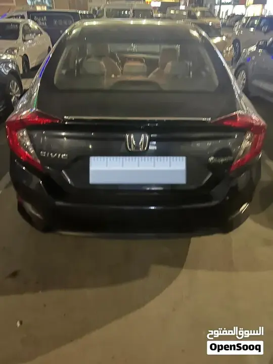 Honda Civic 2021 photo 3