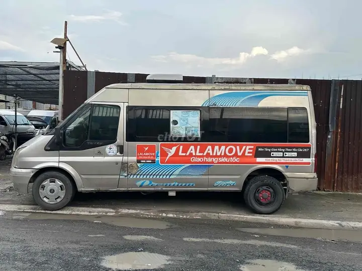 Ford Transit 2010 photo 3