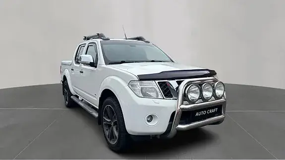 Nissan Navara 2012 photo 3