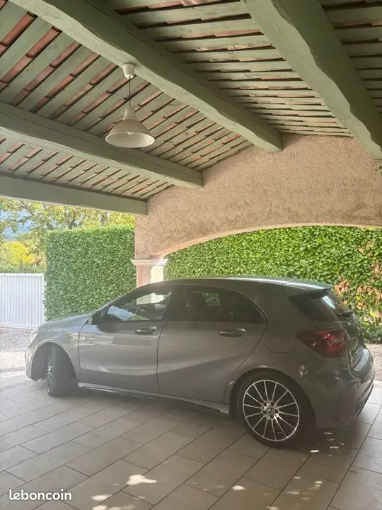 Mercedes-Benz A-Class 2017 photo 2