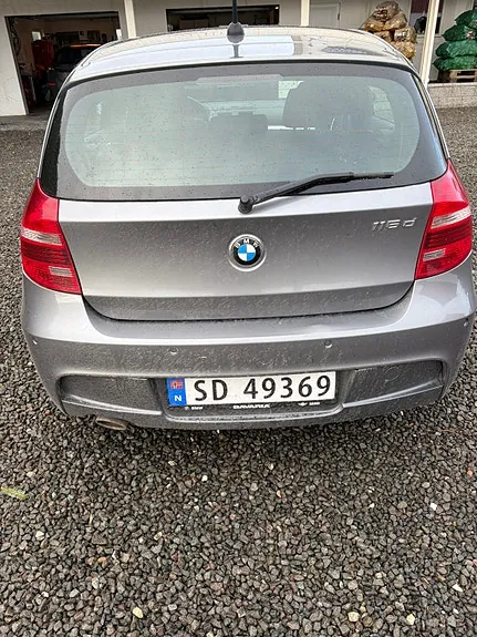 BMW 116D 2009 photo 4