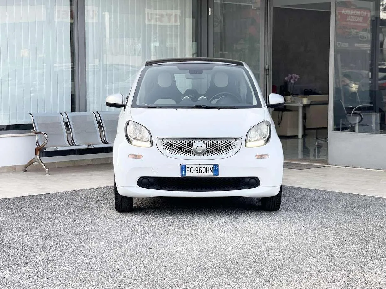 Smart Fortwo 2016 photo 2