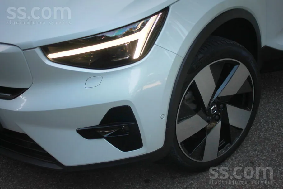 Volvo C40 2021 photo 5