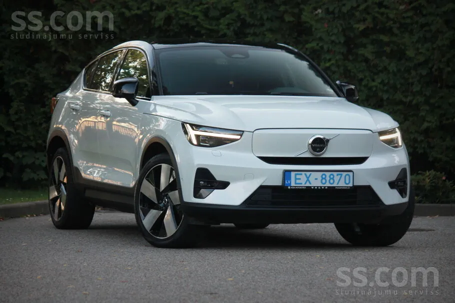 Volvo C40 2021 photo 2