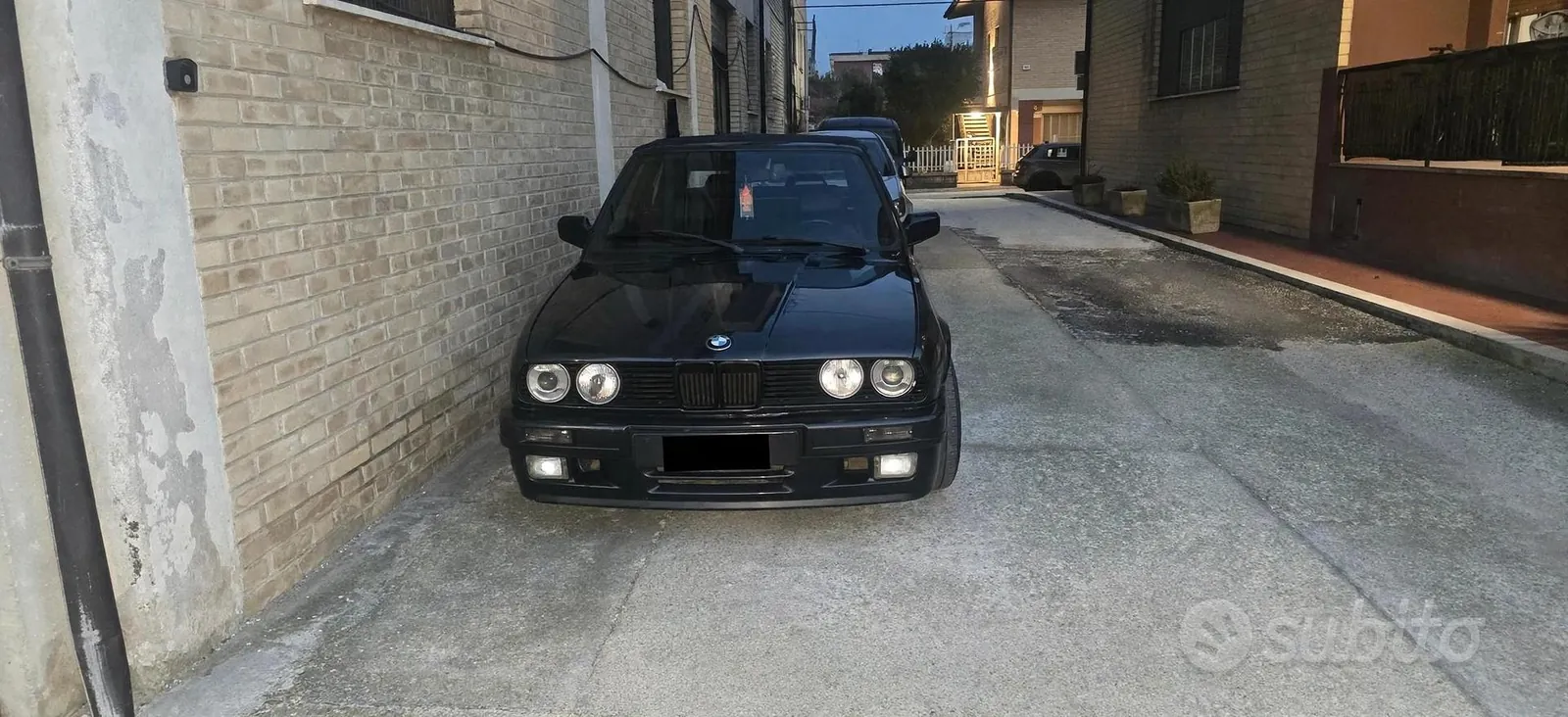 BMW 320I