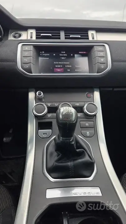 Land Rover Range Rover Evoque 2017 photo 5
