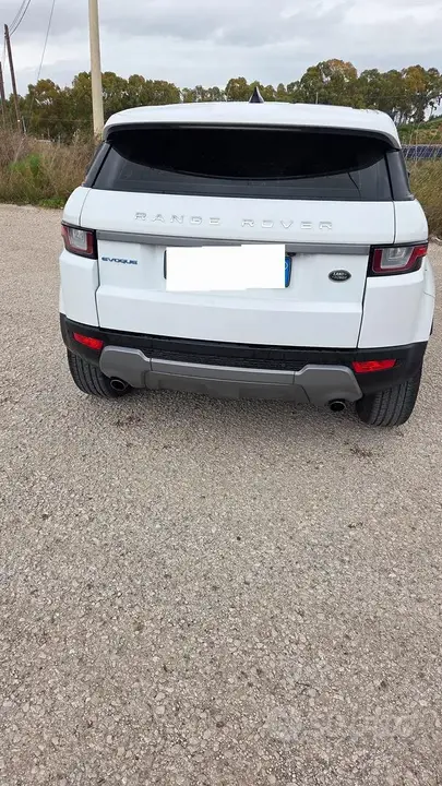 Land Rover Range Rover Evoque 2017 photo 3