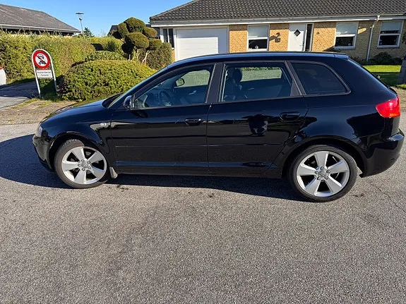 Audi A3 2007 photo 2