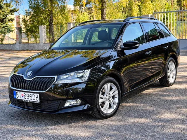 Skoda Fabia Combi 2021 photo 3